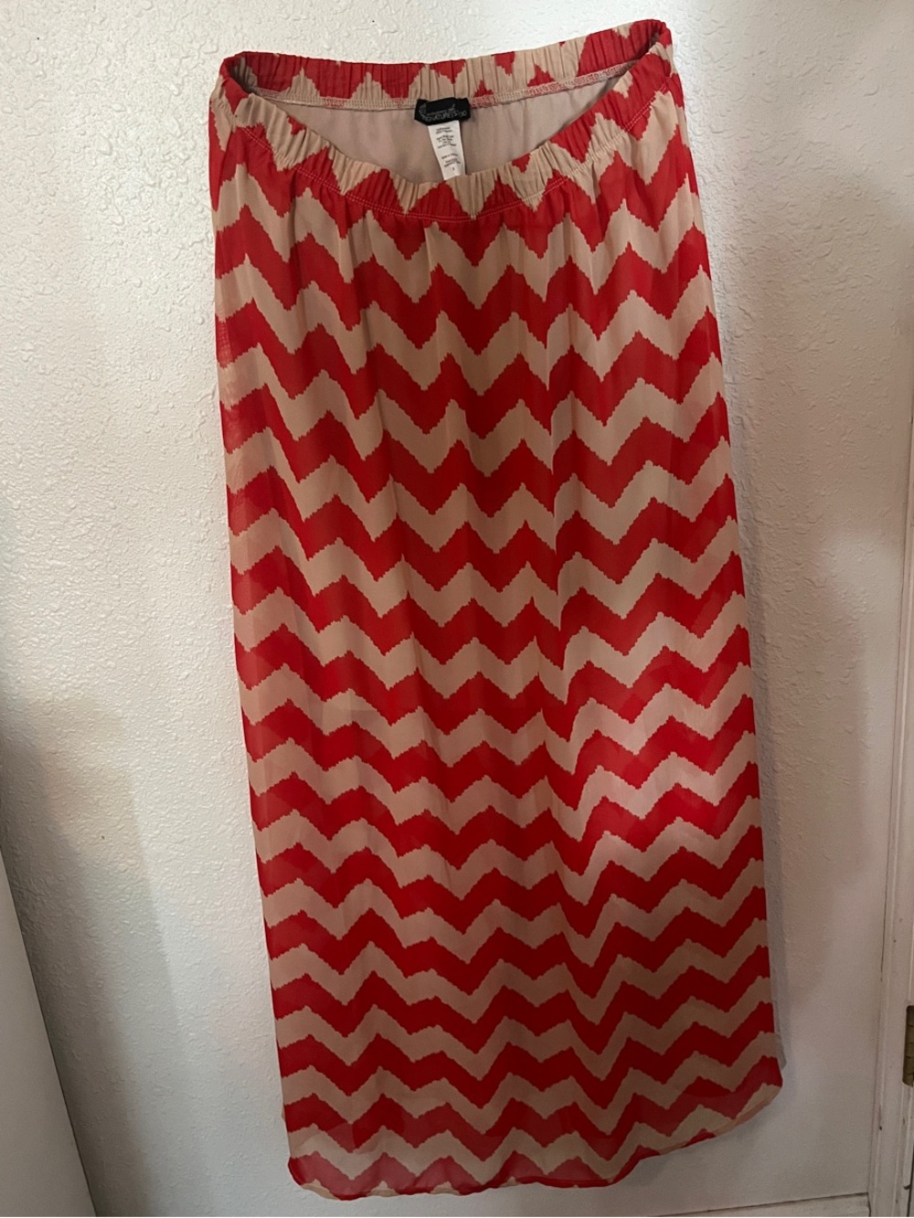 Signature Studio Red and Cream Chevron Maxi Skirt